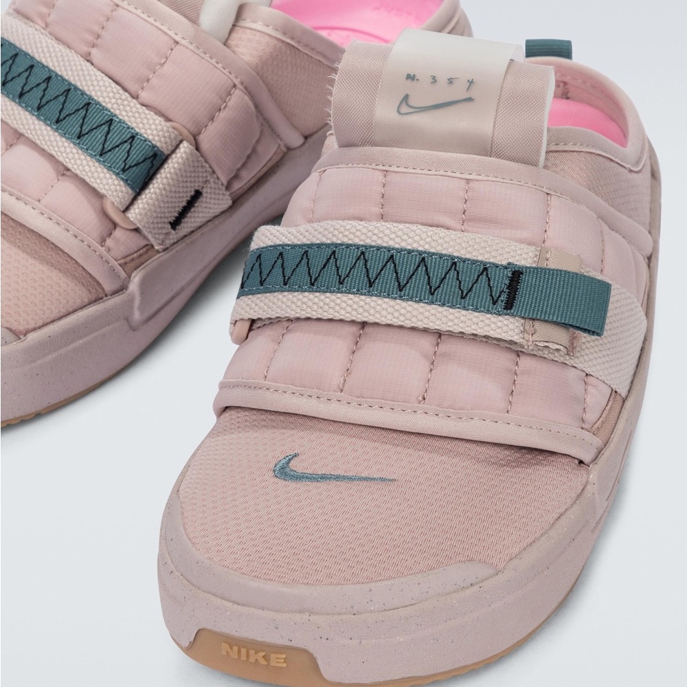 Nike N.354 pink slides “offline”